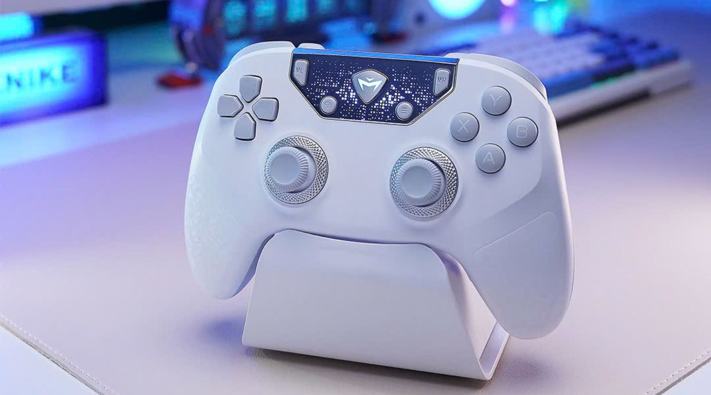 tay-cam-machenike-f1-tri-mode-1