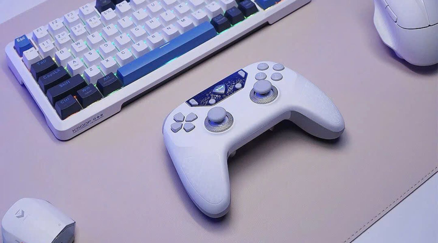 tay-cam-machenike-f1-tri-mode-2