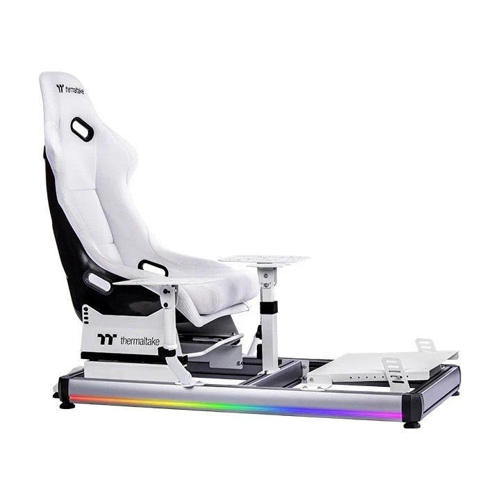 Flight Simulator Cockpit Thermaltake GF500 1 Thermaltake GF500 Flight Simulator Cockpit Snow – Góc phối cảnh